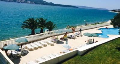 [Trogir] Hotel Val***: LJETNI ODMOR UZ MORE KOD TROGIRA-do DVOJE DJECE GRATIS!
