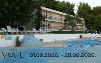 Uživajte u čarobnom odmoru u Hotelu Val 3* ex Hotel Jadran 3* u Segetu Donjem, mjestu gdje se mediteranska elegancija, mir i blizina mora pretvaraju u nezaboravno iskustvo!