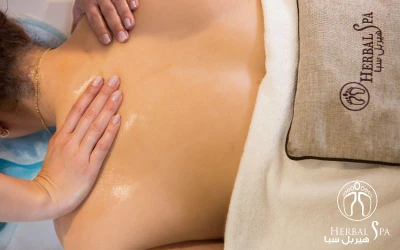 Poboljšajte kvalitet života parcijalnom masažom koja opušta mišiće i potiče cirkulaciju u Herbal Spa centru!